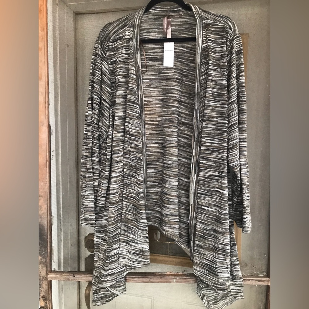 Penningtons Plus size Asymmetrical Sweater 3X NWT
